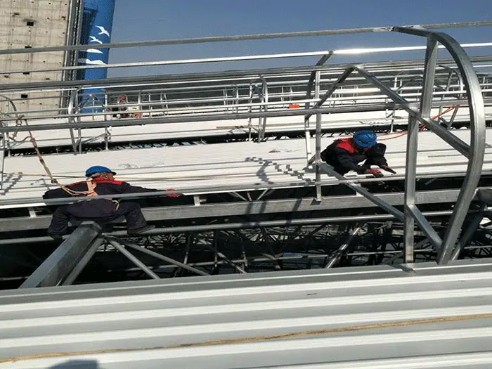 满洲里水泥厂网架安装